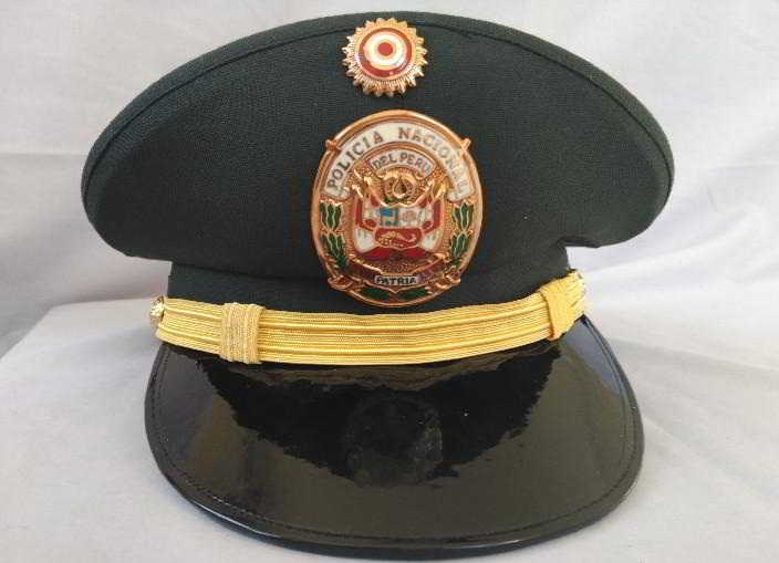 Gorros de Policias PNP
